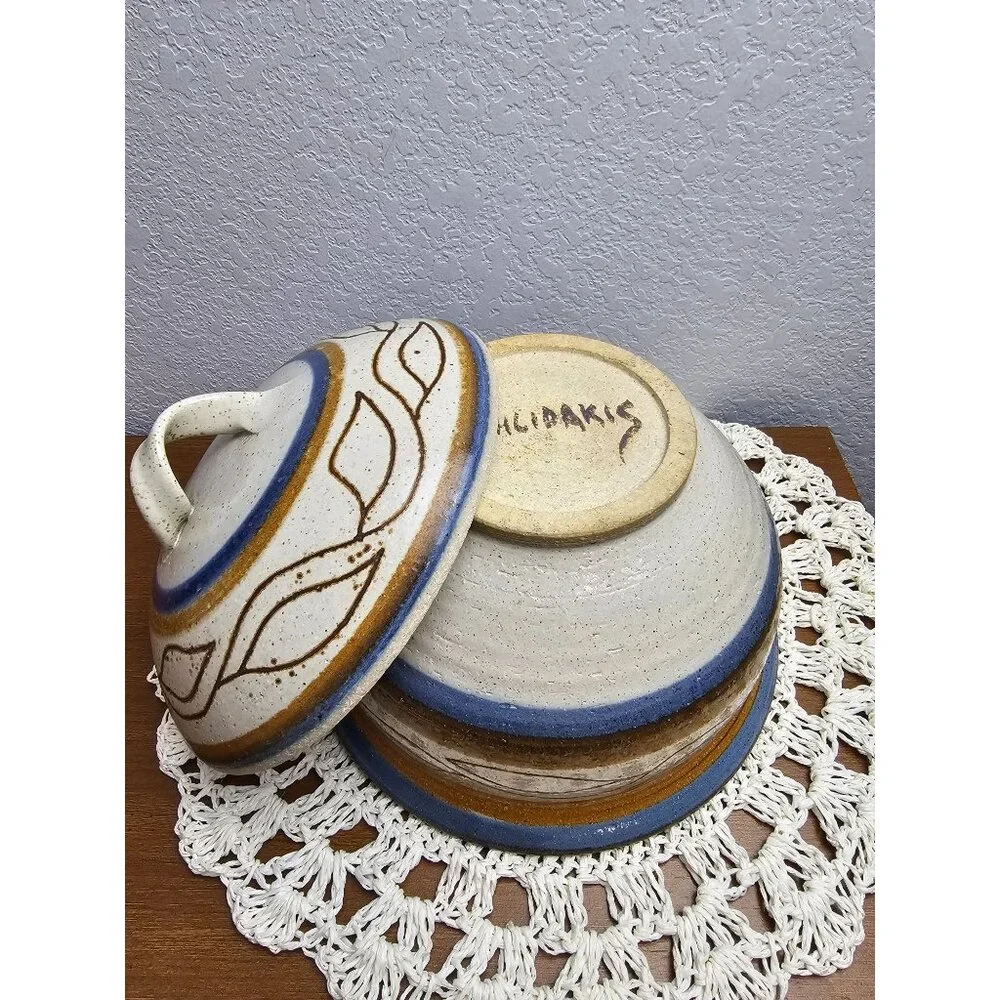 David Chohlidakis Ceramic Pottery Covered Casserole Dish, Serviceable‎